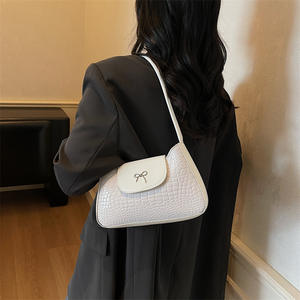 Bolso de Mujer Estilo 2026 - Retro con Lazo de Mariposa, Cuadrado Pequeño, Gran Capacidad, Patrón a Cuadros de PU, Simple, Moderno y Elegante - Product Image 2