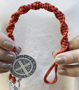 Bracelet en nœud italien tissé à la main imperméable à l'eau, tendance sur TikTok, pour femmes - Product Image 1