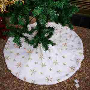 Nouvelle Jupe de Sapin de Noël Écologique Personnalisable en Peluche Blanche avec Paillettes Dorées et Flocons de Neige, Tapis de Table Festif pour Intérieur - Product Image 3