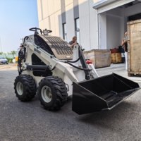 Minipala Gommata Euro 5 EPA con Attacco Trincia Forestale e Rasaerba
