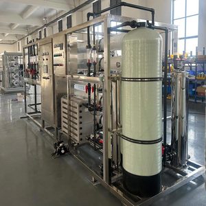 Système de Traitement de l'Eau par Osmose Inverse Industrielle Personnalisable en Ligne 250L 500LPH 2000 LPH pour Eau Pure - Product Image 1