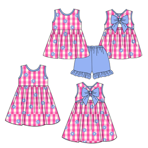 Preordine MOQ 5 Set Vestito e Pantaloncini per Bambina, Vestito <span class=keywords><strong>a</strong></span> Quadretti Rosa con Fiocco Blu e Design Floreale, Vendita all'Ingrosso - Product Image 1