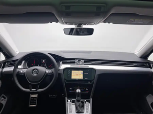 Usado FAW-Volkswagen Magotan GTE Plug in Hybrid 2020 GTE Edición de lujo 1,5 T/2,0 T Sadan de China 5 asientos Coches usados de bajo precio - Product Image 4