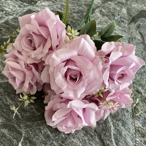 Fleurs artificielles <span class=keywords><strong>de</strong></span> roses faites à la main OBM OEM ODM pour la décoration <span class=keywords><strong>de</strong></span> mariages, d'hôtels, <span class=keywords><strong>de</strong></span> chemins <span class=keywords><strong>de</strong></span> maison et <span class=keywords><strong>de</strong></span> fêtes - Direct Usine - Product Image 4