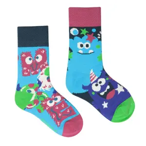 custom kids socks jacquard cotton girl tube socks suppliers girl pig pattern mismatched socks