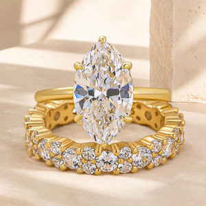 Anillo de Compromiso Solitario de Oro Sólido de 10K con Diamante Corte Marquesa, Piedras Laterales Cultivadas en Laboratorio, Certificado IGI, Anillo de Eternidad para Boda - Product Image 2