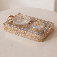 Ensemble de plateaux de service en plastique transparent à motif de roses avec bordure et poignées dorées, plateaux décoratifs pour la cuisine, les fêtes, la table basse