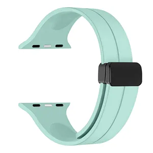 Bracelet magnétique en silicone RYB pour Apple Watch Ultra 2 49mm, bracelet magnétique de remplacement en silicone sport pour Apple Watch Series 9 8 7