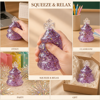 Adorable jouet anti-stress en forme de sapin de Noël en TPR transparent avec paillettes et sequins, pour adultes et adolescents, cadeau de bureau pour les fêtes