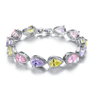 Placcato in lega di rame e platino gioielli di cristallo in argento gioiello strappo con strappo a goccia gioiello elegante da donna bracciale - Product Image 1