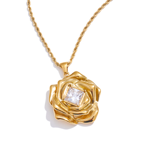 JINYOU Mode accessoires Zirkonia Vergoldete Kette Rose Flower Edelstahl Anhänger Halskette - Product Image 1