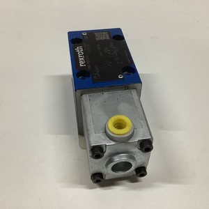 R900752414 4WP6D6X/ Distributeur hydraulique à commande pneumatique à grande taille 6 voies CETOP03 - Product Image 4