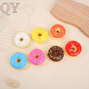 QY Mini Donut Squishy PU De Recuperación Lenta Llavero Juguete Sensorial Antiestrés Al Por Mayor - Product Image 2