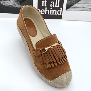 Chaussures pour femmes avec tissu intérieur en polaire respirant, bord en <span class=keywords><strong>corde</strong></span> de chanvre, boucle décorative en métal, semelle plate et design confortable - Product Image 2