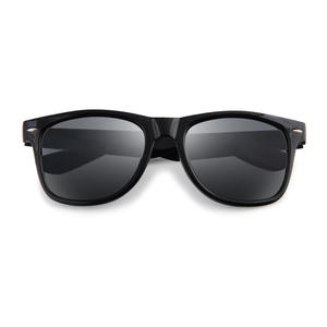 Gafas <span class=keywords><strong>de</strong></span> <span class=keywords><strong>sol</strong></span> redondas <span class=keywords><strong>de</strong></span> montura pequeña Vintage literaria con logotipo personalizado <span class=keywords><strong>de</strong></span> alta calidad Uv400 gafas <span class=keywords><strong>de</strong></span> <span class=keywords><strong>sol</strong></span> con remaches degradados Multicolor clásicas simples - Product Image 6