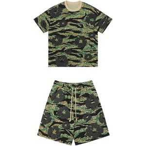 Ensemble 2 pièces personnalisé pour homme : T-shirt en coton et short, imprimé floral en relief, respirant, pour l'été, style décontracté streetwear, OEM - Product Image 4
