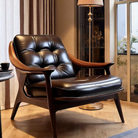 Fauteuil Tenghang en cuir microfibre de luxe de style mi-siècle avec structure en noyer noir, confortable et durable pour le salon