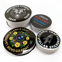 Autocollants découpés sur mesure en vinyle PVC imperméable, résistants aux UV, autocollants adhésifs pour emballage de marque et utilisation promotionnelle en extérieur