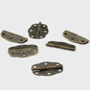 Bisagra para Muebles de Bronce, Montaje en Superficie, Diseño Tradicional para Caja de Madera, Accesorio de Ferretería Duradero - Product Image 4