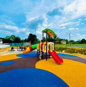 Suelo de gránulos de goma elástica EPDM colorido del exportador Premium ecológico no tóxico 1-4mm de espesor Supersafe al aire libre - Product Image 6