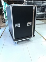 Flight case professionnel pour écran LED, personnalisé pour le transport, le stockage et les applications événementielles sur scène.