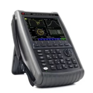 Keysight ตัววิเคราะห์เครือข่ายไมโครเวฟแบบมือถือ Fieldfox N9926A, 14 GHz, อะแดปเตอร์ ac/dc, สายไฟเฉพาะที่ # ดี - Product Image 2