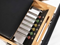 Reformer Pilates Premium avec tour Cadillac demi-taille, Reformer en bois à joints articulés avec tour en acier inoxydable, Reformer demi-trapeze