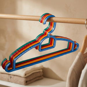 Gancho de Pared Moderno para Ropa, de Plástico Colorido con Revestimiento de Terciopelo, con Gancho para Armario y Lavandería - Product Image 2