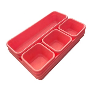 Cajón de plástico para el hogar, organizador divisor de artefactos, combinación de ocho juegos de almacenamiento de cosméticos, organización de escritorio - Product Image 4