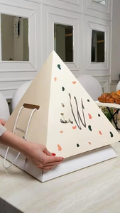 Cajas de Papel con Logotipo Personalizado en Forma de Pirámide para Empaquetar Pasteles, Tartas de Té de la Tarde, Repostería, Chocolate y Galletas, Empaque de Alimentos para Panadería con Gofrado - Product Image 5