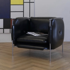 Sofá Mediano de Cuero Negro LC Antiguo, Diseño <span class=keywords><strong>Retro</strong></span> Bauhaus, <span class=keywords><strong>Muebles</strong></span> para Apartamento u Hotel con Acero Inoxidable para Sala de Estar - Product Image 5