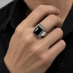 Massiver 925 Sterling Silber Lucifer <span class=keywords><strong>Ring</strong></span> mit Schwarzem Onyx Naturstein Handgefertigter Statement-<span class=keywords><strong>Ring</strong></span> TV-Show Schmuck - Product Image 2