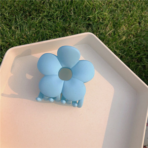 Pinza de Pelo Qianjin Mate con Diseño Floral, Pinza de <span class=keywords><strong>Goma</strong></span> Gruesa con Forma de Tiburón, Elegante Pinza Floral Voluminosa, Accesorio de Pelo de Verano - Product Image 6