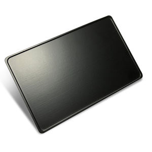 Tarjeta de Visita Premium de Metal Negro con Chip RFID NFC T5577 y EM4305 de 125KHz y 134.2KHz para Control de Acceso, Hoteles y Pagos - Product Image 1