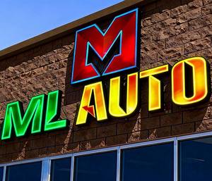 Insegna LED Personalizzata con Logo 3D in Acciaio Inox, Insegne Elettroniche Pubblicitarie da Esterno a Colori Multipli Variabili - Product Image 1