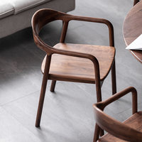 Chaise de salle à manger nordique en bois massif avec accoudoirs, chaise d'appoint pour la maison, chaise de loisirs pour salle à manger, bureau et salon de thé