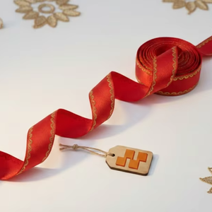 Ruban décoratif brodé traditionnel en nylon/polyester rouge de 38 mm, très résistant, idéal pour vêtements et artisanat – Meilleures ventes - Product Image 1