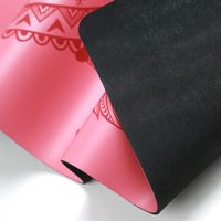 Tapis de yoga en caoutchouc naturel PU antidérapant de qualité supérieure, logo personnalisé découpé au laser, tapis de yoga PU avec lignes de mise en forme corporelle