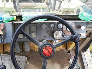 Como cargador frontal, el cargador de ruedas Komatsu de segunda mano ofrece alta calidad y fiabilidad. - Product Image 3