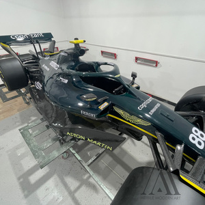 Statua di Supercar in Vetro Temperato Verde <span class=keywords><strong>Classico</strong></span> per Lounge VIP ed Esposizione Aziendale per Concessionari Auto, Stampa 3D di Lusso F1 - Product Image 3