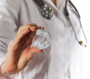 อุปกรณ์ป้องกันการนอน<span class=keywords><strong>กร</strong></span><span class=keywords><strong>น</strong></span>คุณภาพสูง ปี 2026 ปรับได้ <span class=keywords><strong>ช่วย</strong></span>ลดเสียงกรน ป้องกั<span class=keywords><strong>น</strong></span>การ<span class=keywords><strong>นอน</strong></span>กัดฟัน  ที่ครอบฟันกั<span class=keywords><strong>น</strong></span>กร<span class=keywords><strong>น</strong></span> - Product Image 4