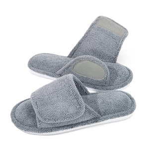 Scivoli <span class=keywords><strong>in</strong></span> spugna aperti da <span class=keywords><strong>donna</strong></span> con suola <span class=keywords><strong>in</strong></span> TPR traspirante per interni <span class=keywords><strong>in</strong></span> <span class=keywords><strong>Memory</strong></span> <span class=keywords><strong>Foam</strong></span> per camera da letto <span class=keywords><strong>scarpe</strong></span> per la casa pantofole regolabili - Product Image 3