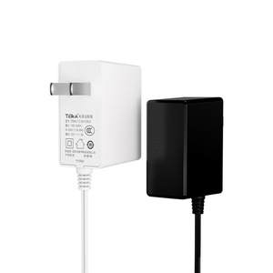 Adaptador de corriente Riddle de 12V y 1,5a para enrutadores, decodificadores, cámaras de vigilancia, cabezal de carga universal - Product Image 2