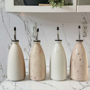 Dispenser per <span class=keywords><strong>Olio</strong></span> <span class=keywords><strong>d</strong></span>'<span class=keywords><strong>Oliva</strong></span> in Ceramica con Beccuccio Versatore in Acciaio Inox Contenitore Ecologico per Alimenti Vino e Aceto per Uso in Cucina - Product Image 1