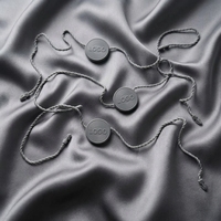 Cordon d'accrochage pour étiquettes de vêtements en polyester, avec logo personnalisé OEM et impression dorée, pour sacs et chaussures