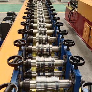 Gran oferta, marco de puerta de persiana de listón galvanizado de alta eficiencia, máquina formadora de rollos, persiana enrollable para puerta, maquinaria para hacer azulejos - Product Image 3