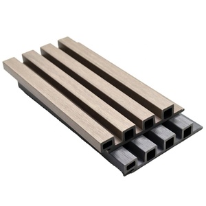 Panel de pared compuesto de <span class=keywords><strong>color</strong></span> personalizado WPC 170X26mm Panel de pared de coextrusión WPC - Product Image 4