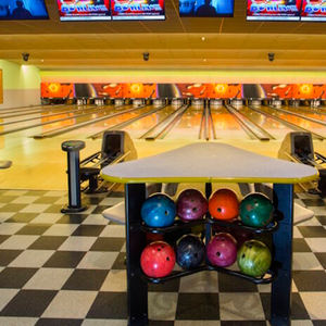 Интерактивный деревянный пол проекционный Боулинг Машина AR Крытый развлекательный переулок игровое оборудование - Product Image 5