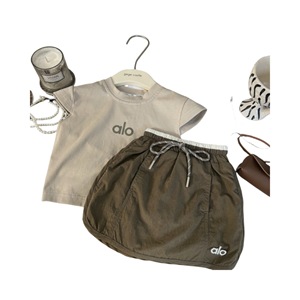 Tongxingyuan Baby Girls Summer Outfit Set Casual Breathable Two Piece Short Sleeve Top With Shorts For Kids Fashion Style - Product Image 5