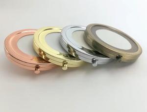 Juego de espejo compacto para dama de honor-Espejo de monedero portátil con diseño de margaritas bordadas de doble cara con aumento de 1X/2x - Product Image 5